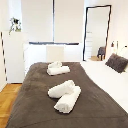 Pablo Neruda Apartment *