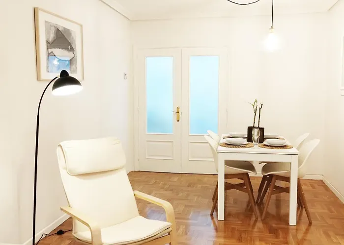 Pablo Neruda Διαμέρισμα Χιχόν